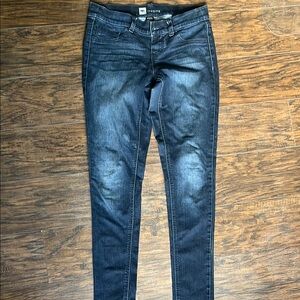 Blue Skinny Jeans with Stretch and Tapered Leg